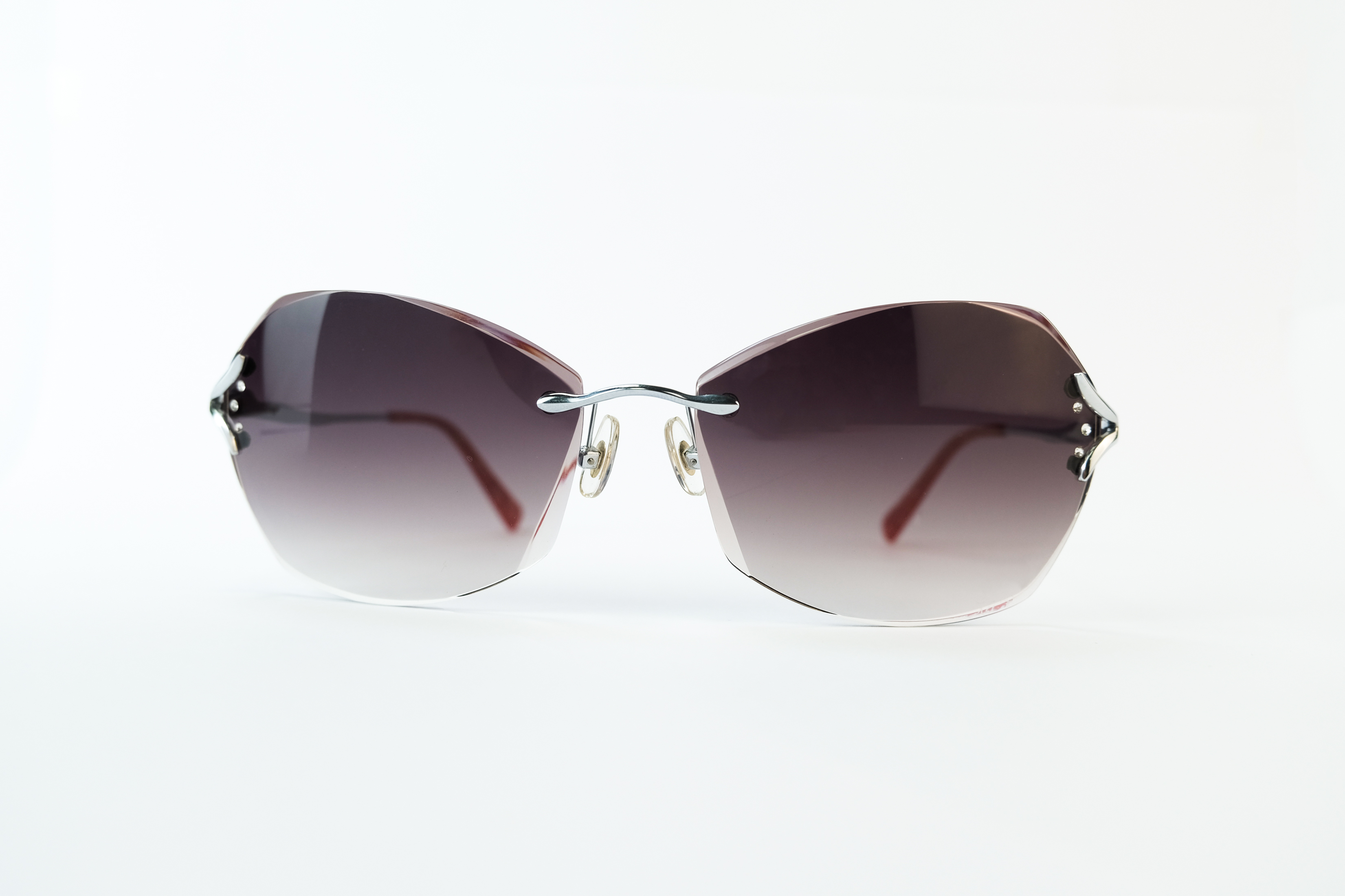 Metallic floral embellished Sunglasses